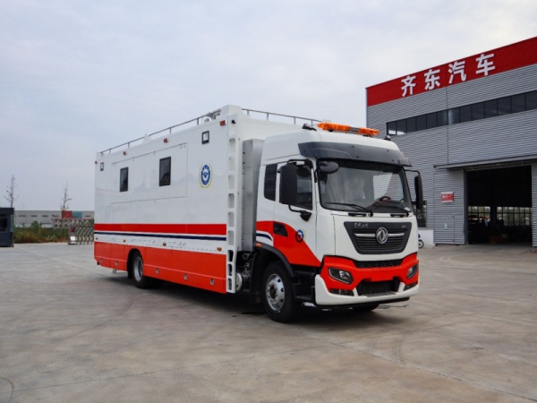 東風天錦應急餐車